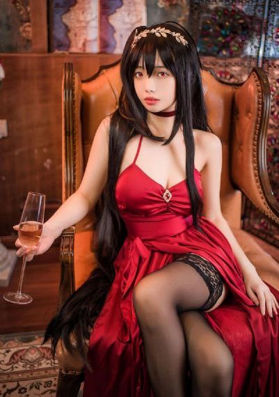 和三个婕子做受hd